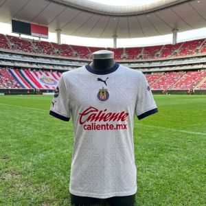 Chivas Visitante 2022-2023