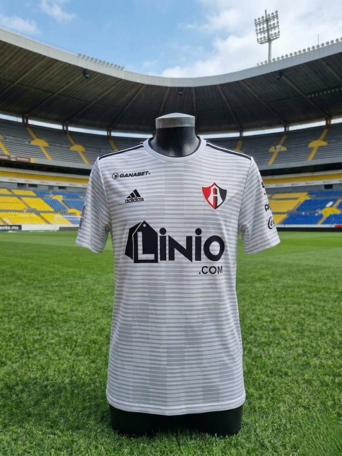 Atlas visita temporada 2018-2019