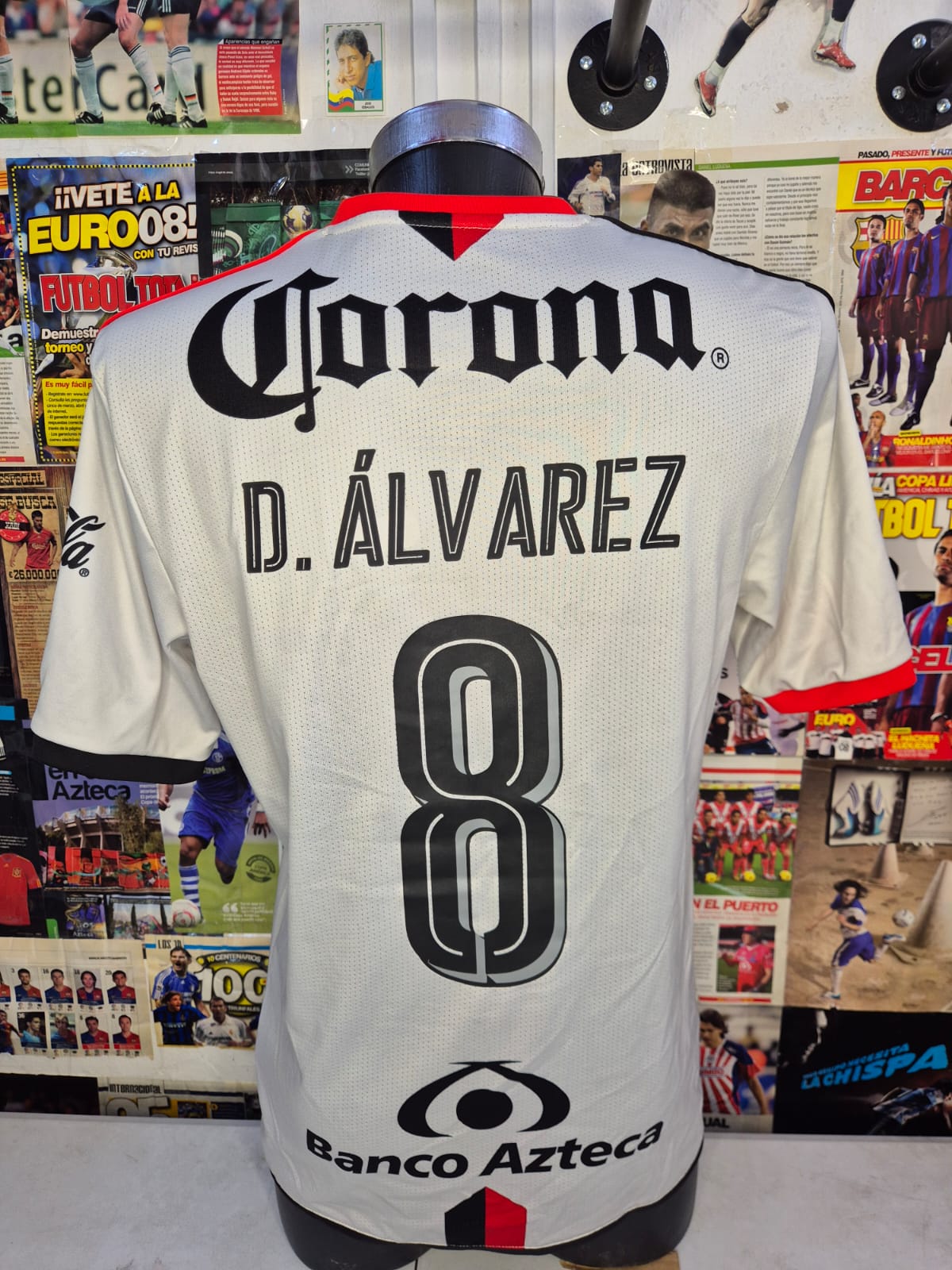 Atlas temporada 2016-2017 usada en juego por Daniel alvarez «el fideo»