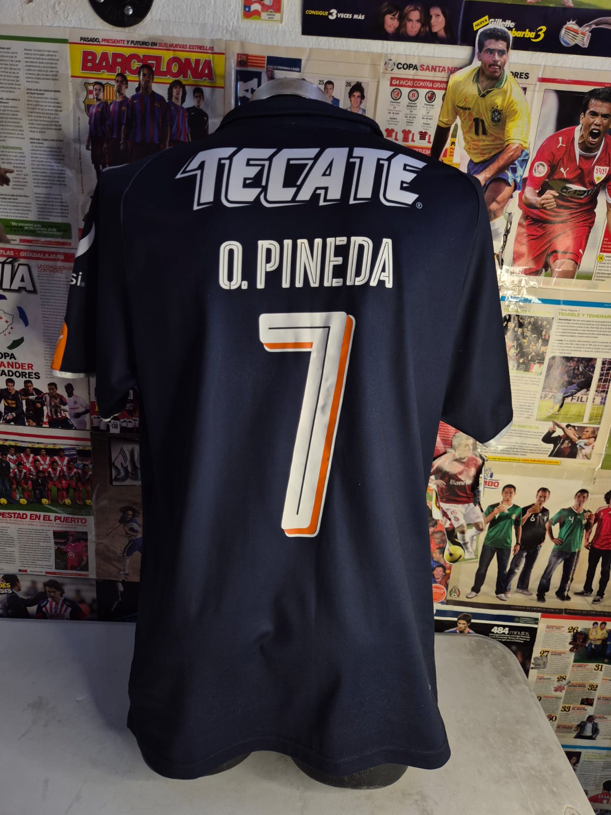 Chivas Tercer Uniforme 2016 – 2017