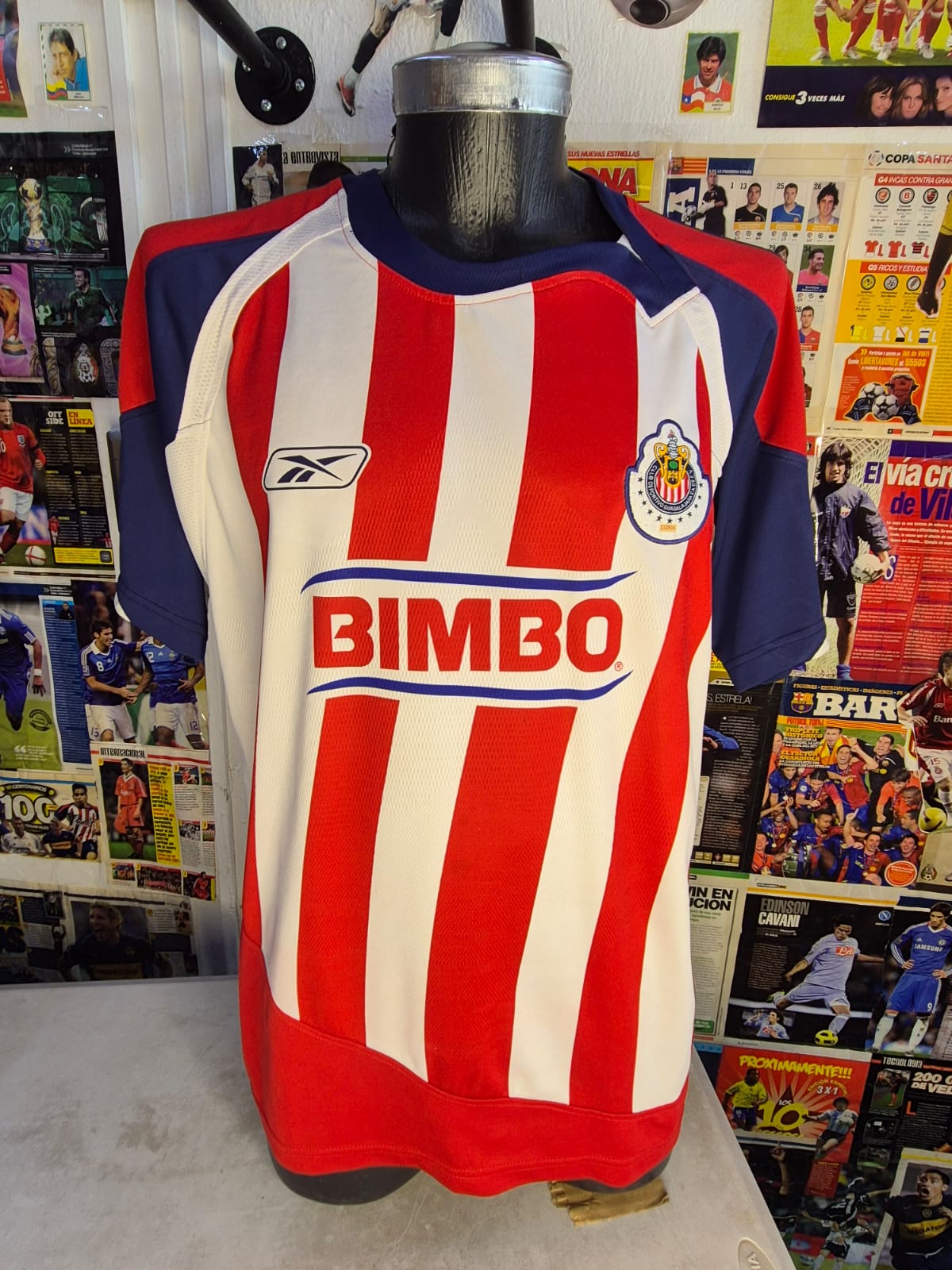 Local Chivas 2008-2009.